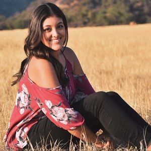 Meet your Posher, Jennifer